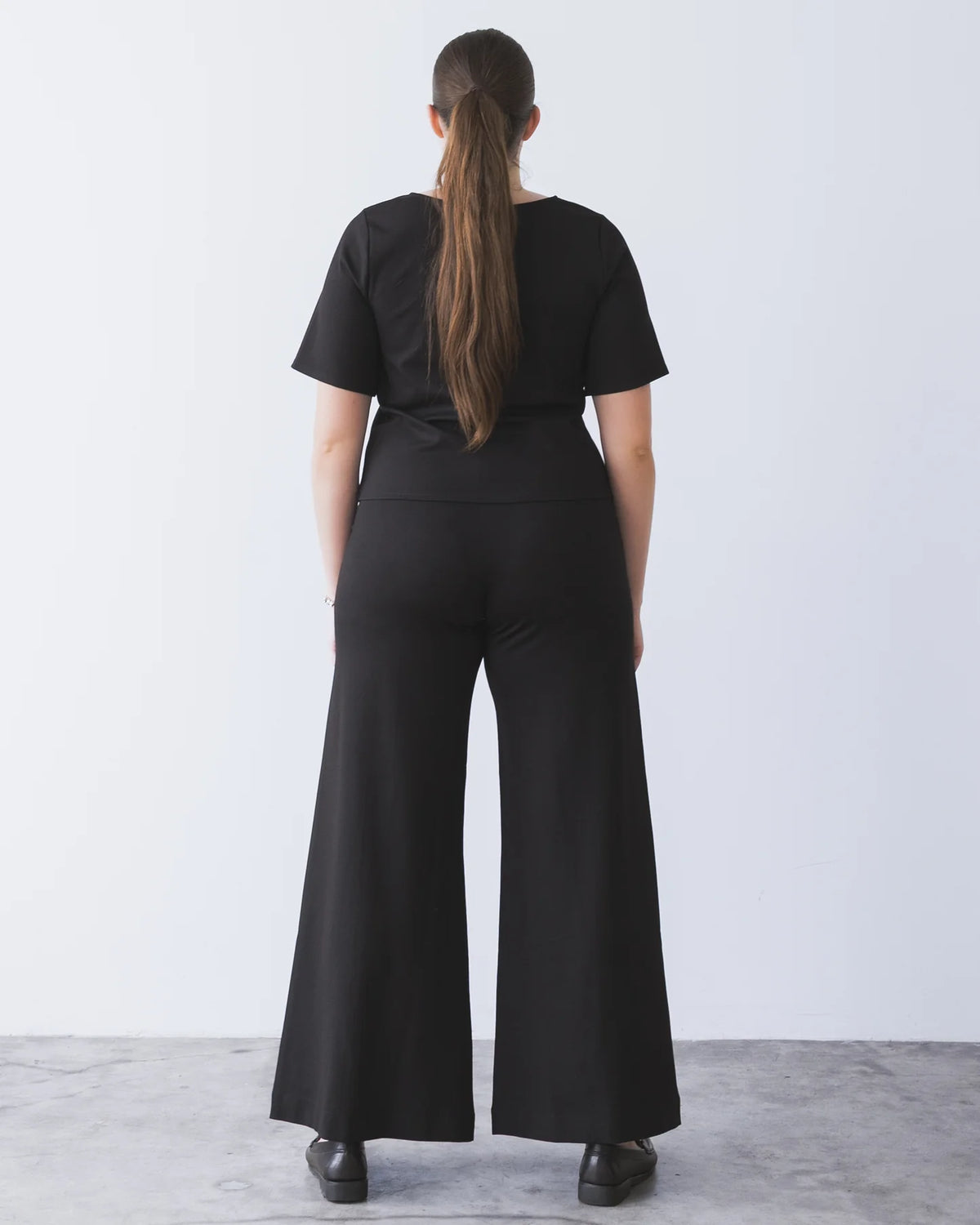 Ponte Knit Standard Wide Leg Pant