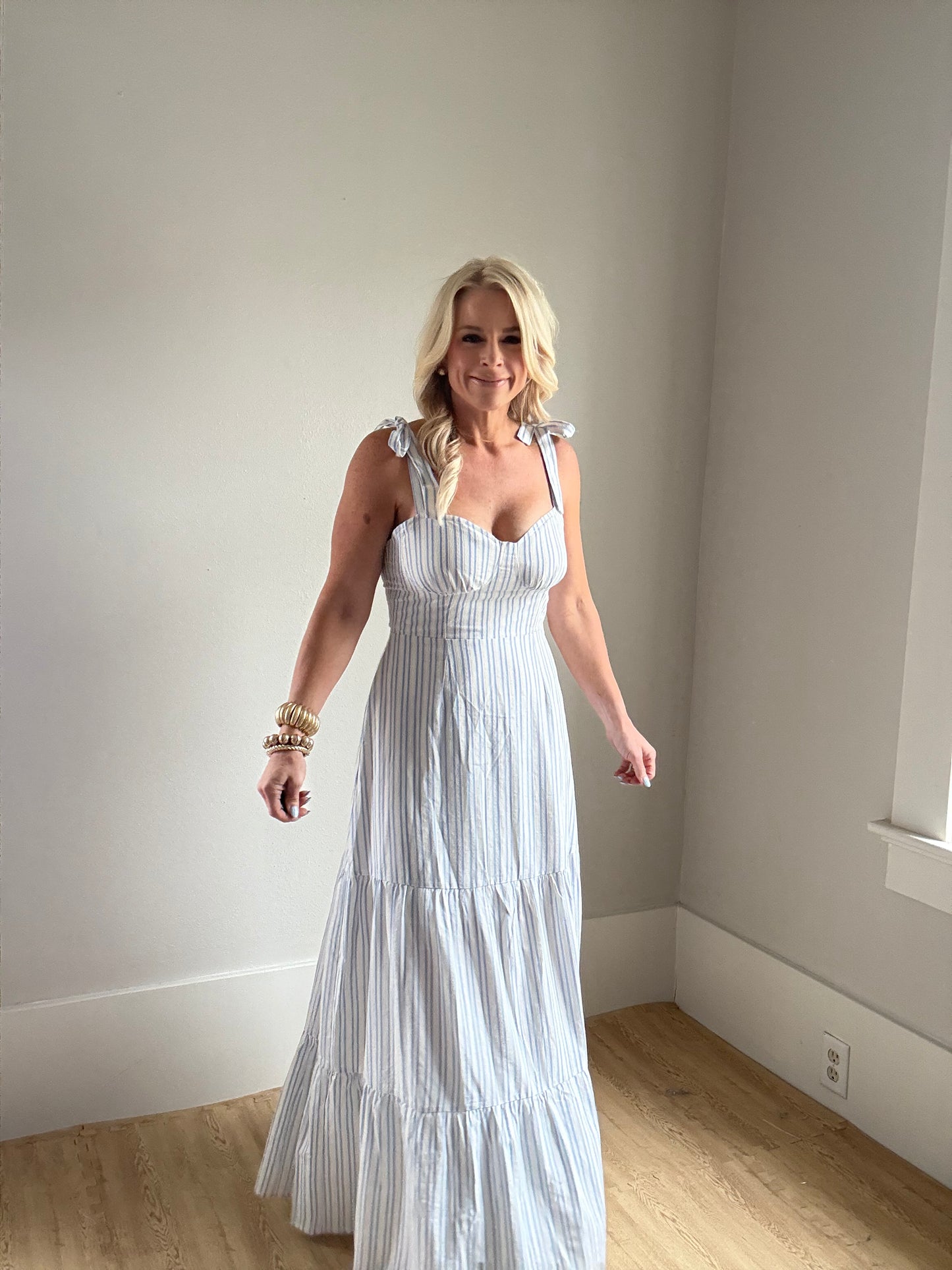 Costal Charm Shoulder-Tie Maxi Dress