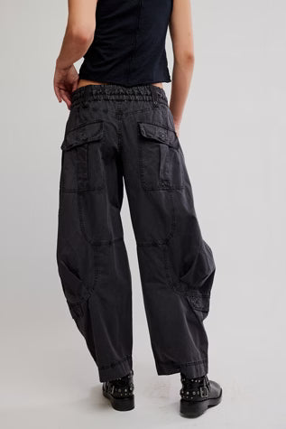 Onset Parachute Pant - Black Sand