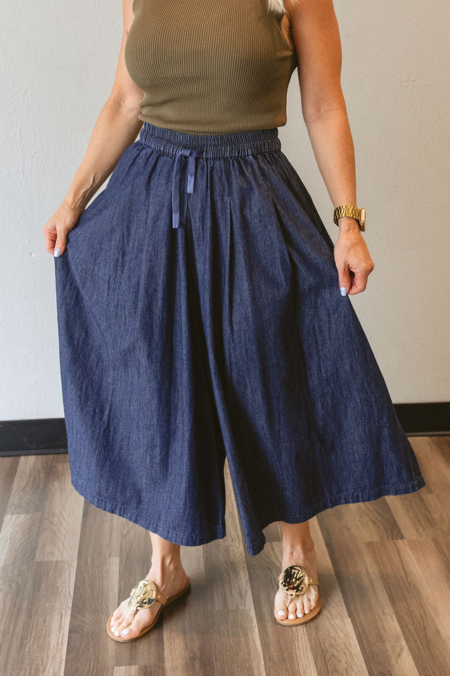 Chambray Pleated Wide Leg Pants