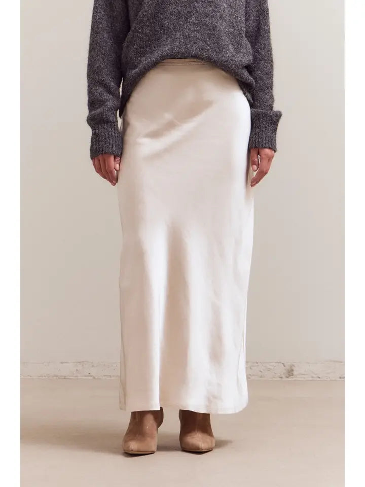 Satin Mermaid Fit Long Skirt - Cream