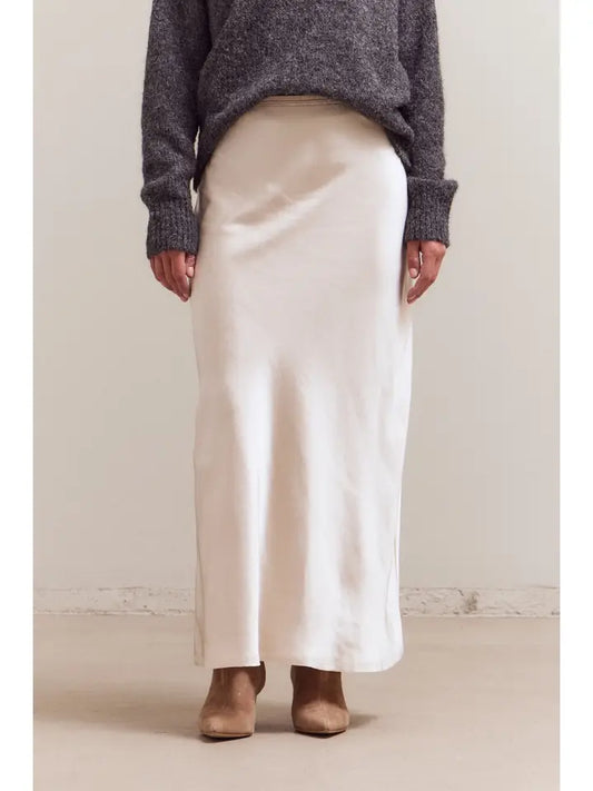 Satin Mermaid Fit Long Skirt - Cream