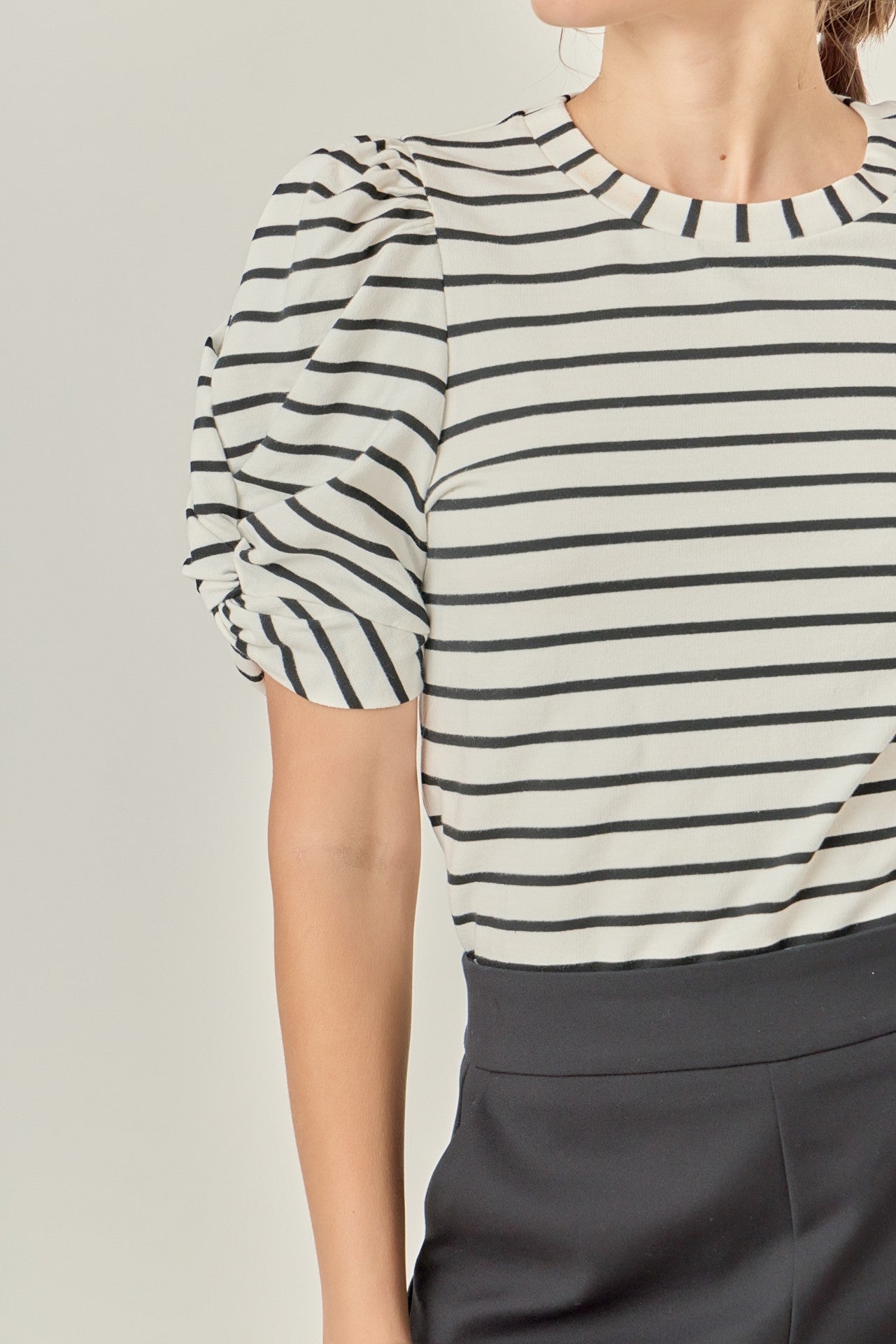 Puff Sleeve Crewneck