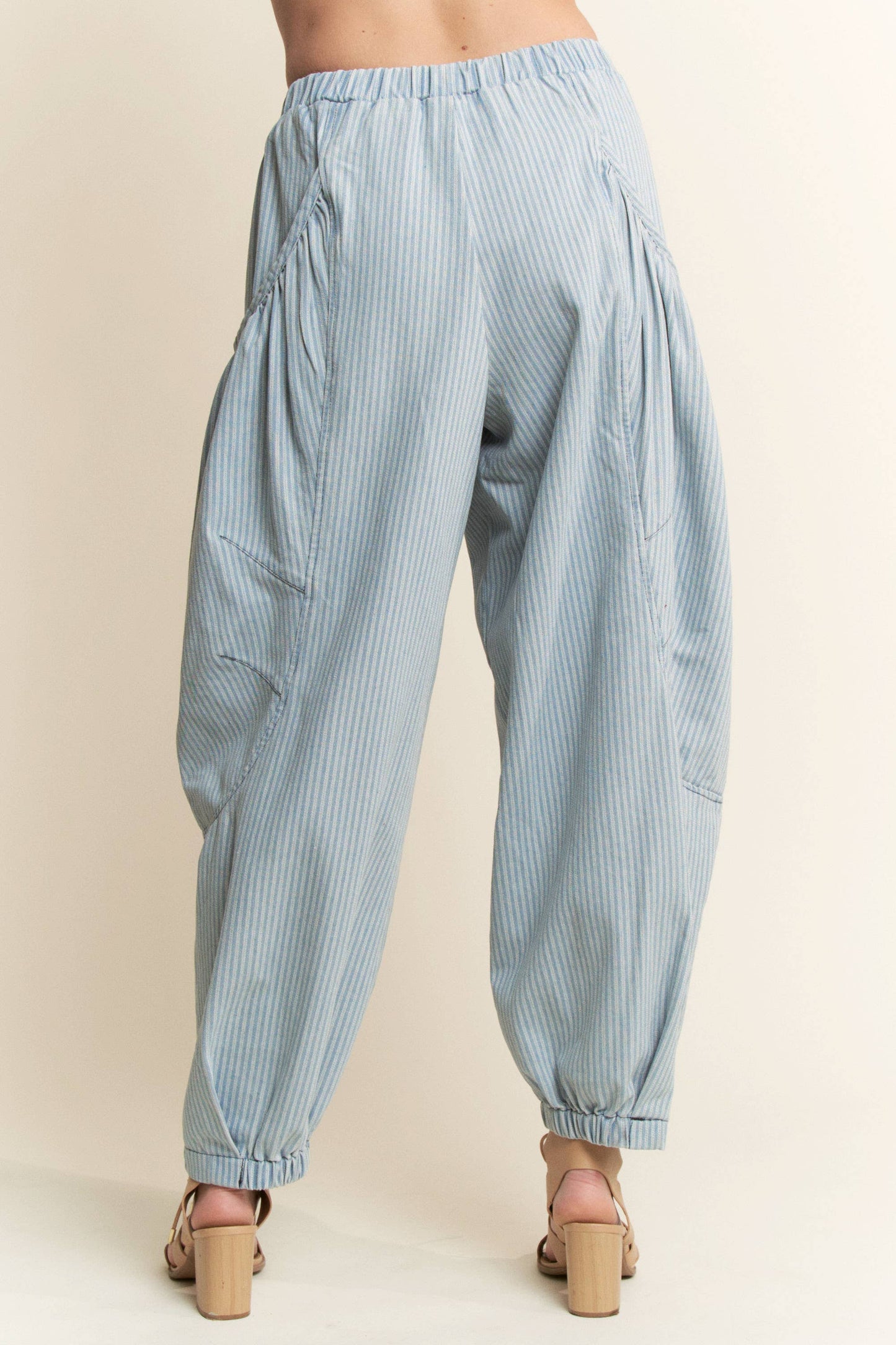 STRIPED DENIM DRAPED BARREL PANTS