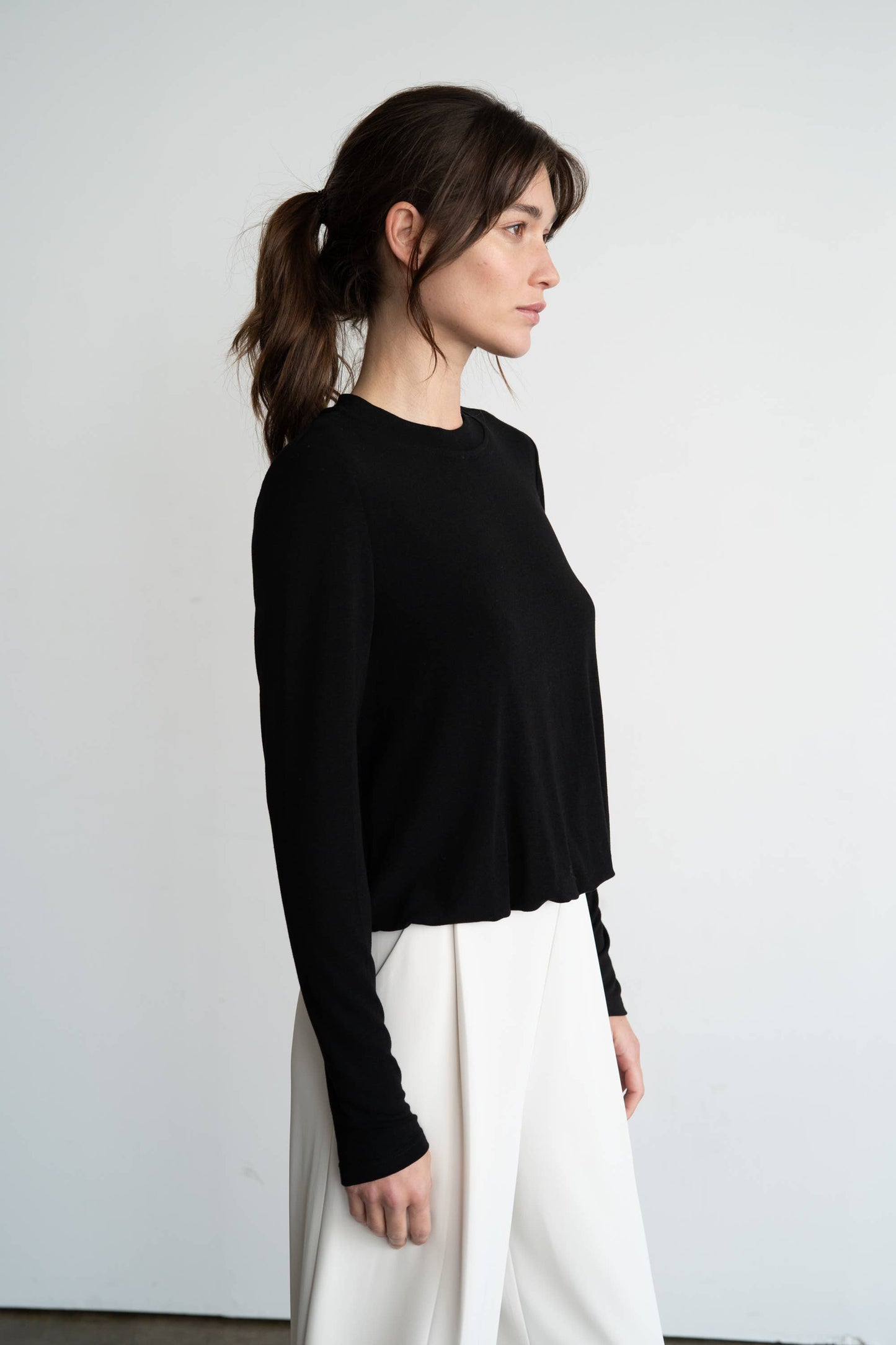 CLASSIC BUBBLE HEM BLOUSE