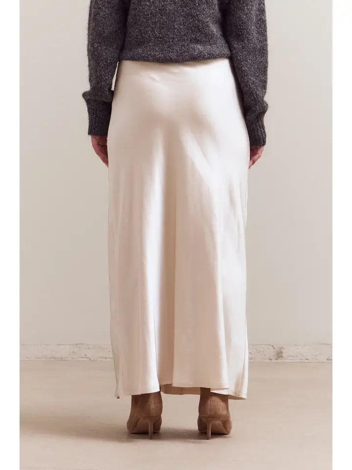 Satin Mermaid Fit Long Skirt - Cream
