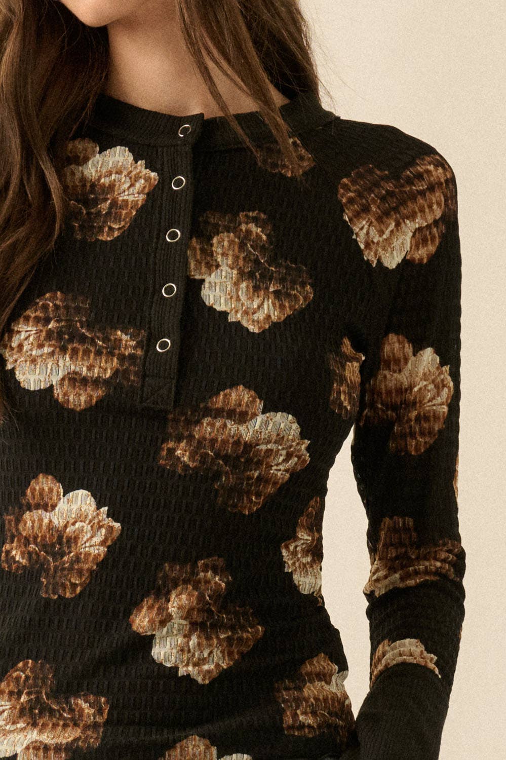 Floral Honeycomb Mesh Raglan-Sleeve Henley Top