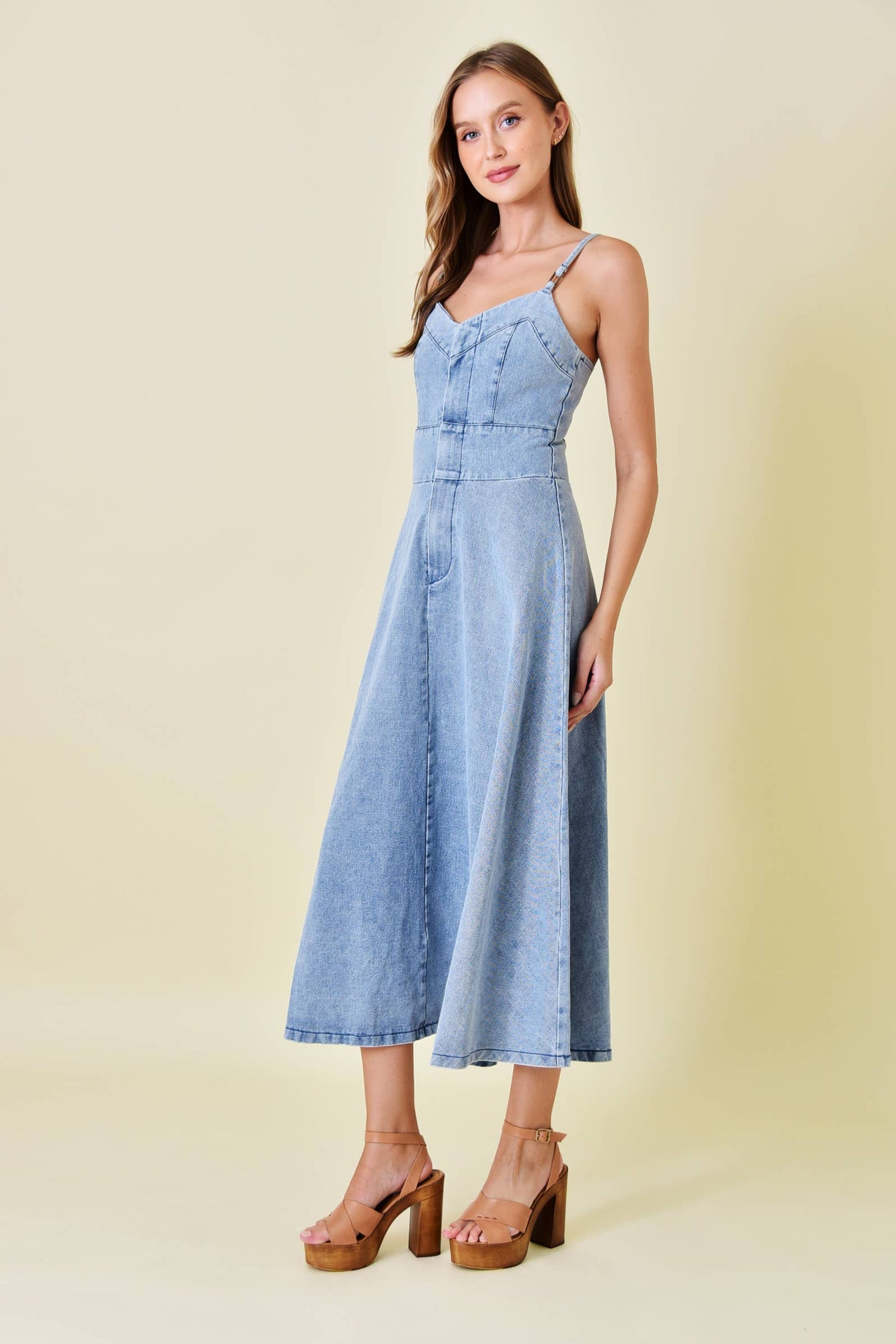 VINTAGE WASH SPG STRAP A-LINE MIDI DENIM DRESS
