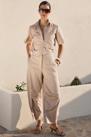 Manuela Pant - Camel