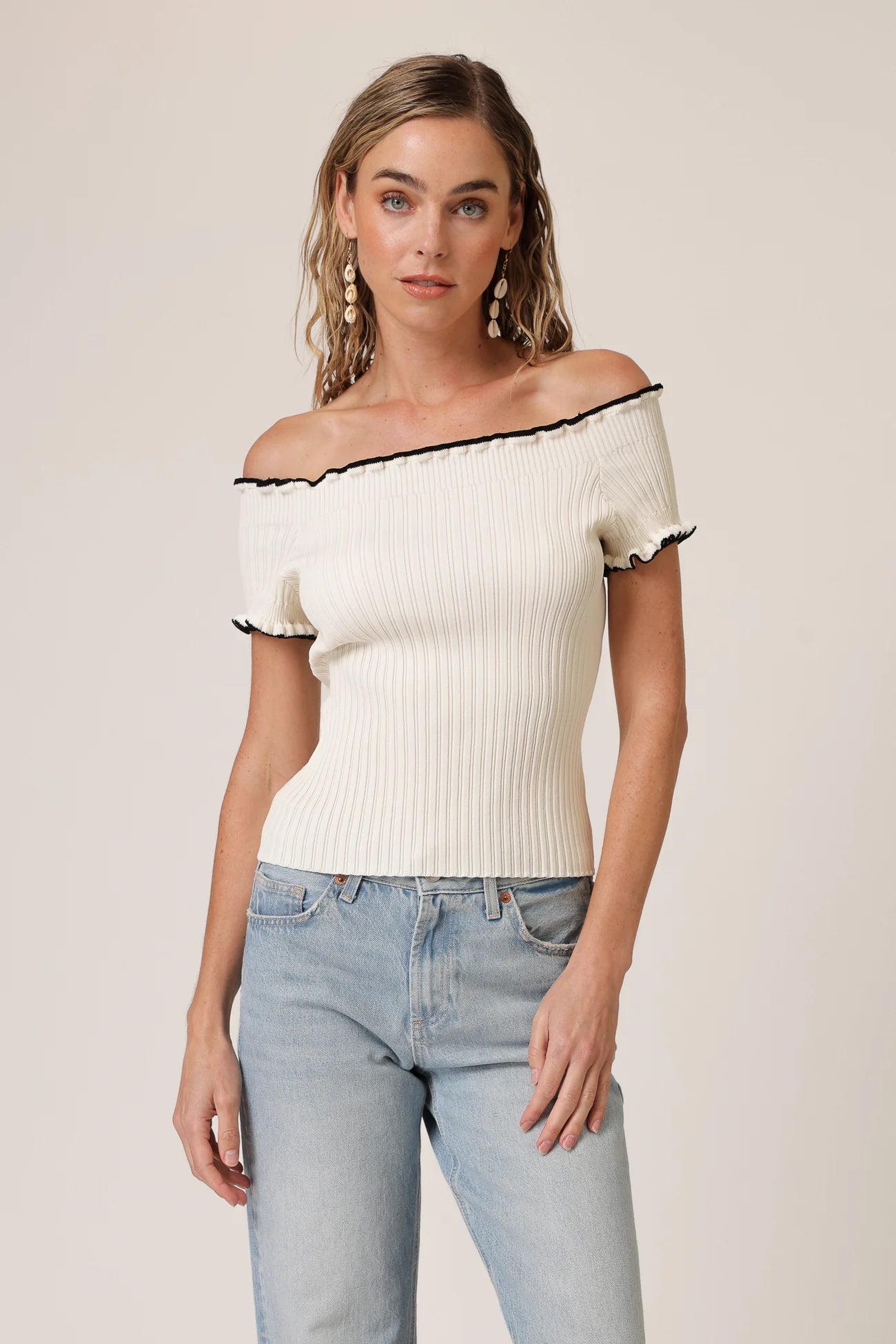 Reonny Off the Shoulder Sweater