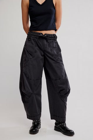 Onset Parachute Pant - Black Sand