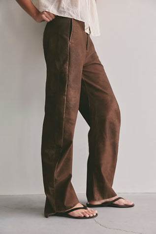 Spotlight Vegan Trouser - Chocolate Brown