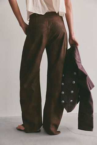 Spotlight Vegan Trouser - Chocolate Brown