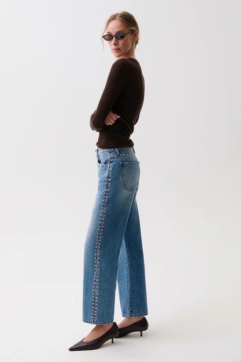Lexi Mid Rise Bowed Straight