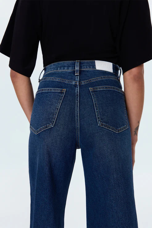 Pistola Lana High Rise Ultra Wide Leg Crop - Broadway