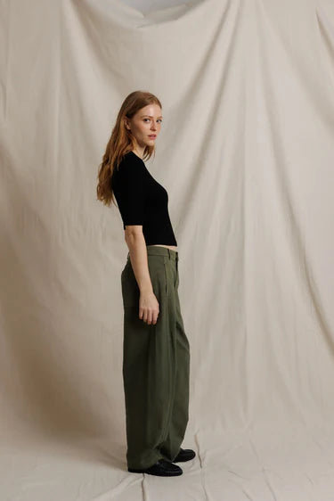 Amelia - Black