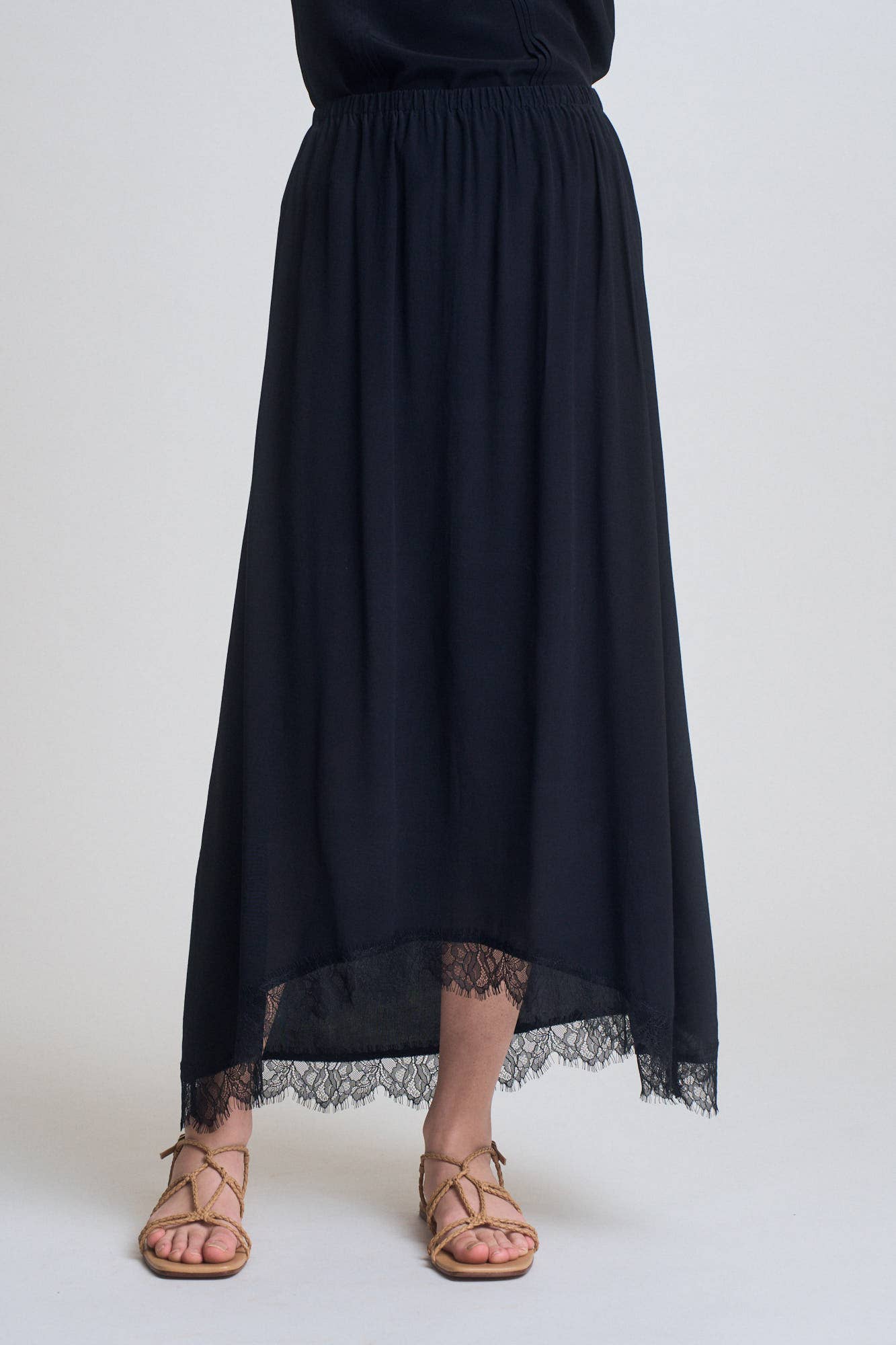  VISCOSE LACE SKIRT