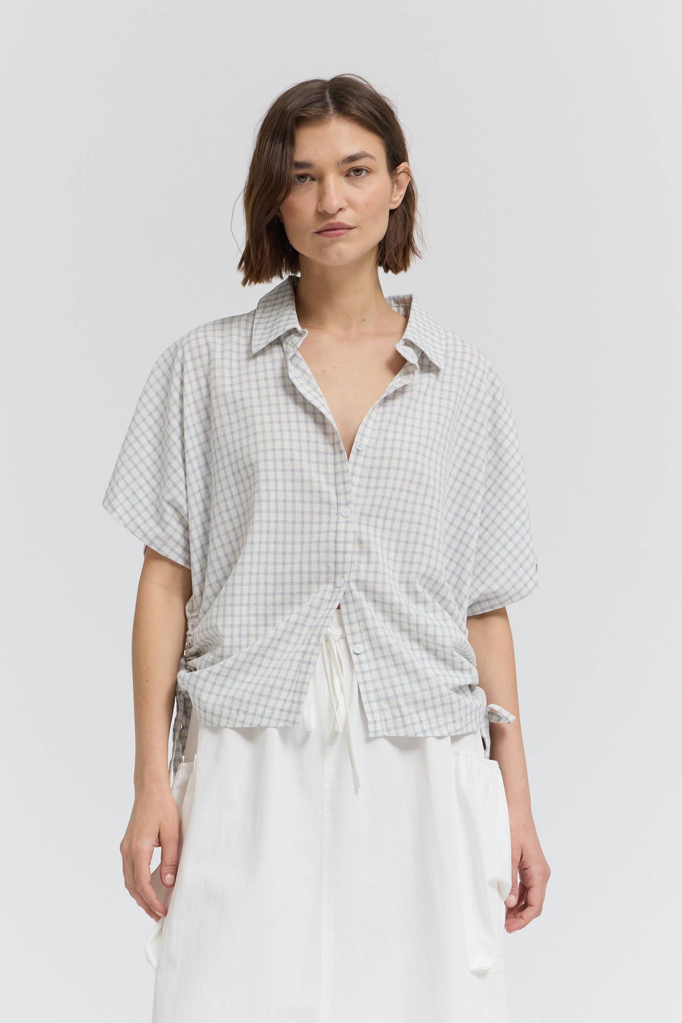 SIDE TIE SHORT SHIRT