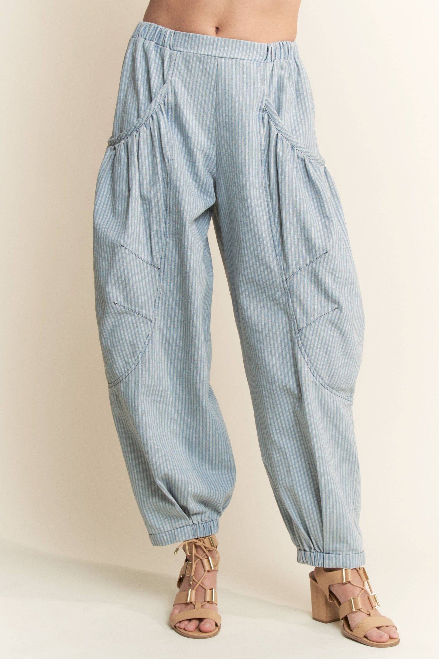 STRIPED DENIM DRAPED BARREL PANTS