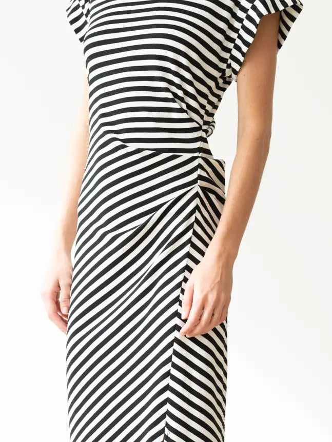 Black & White Side Pleated Long Dress