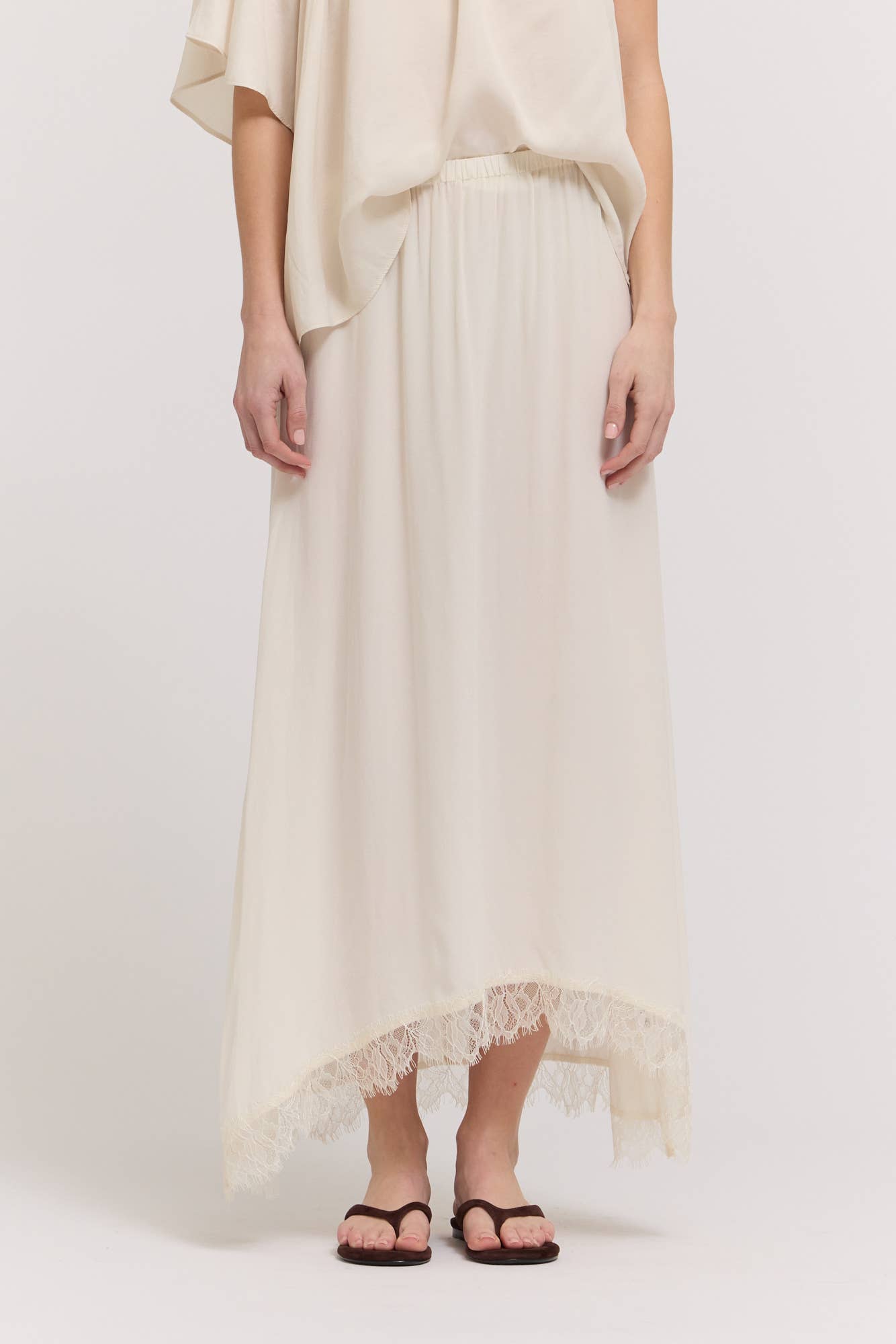 VISCOSE LACE SKIRT