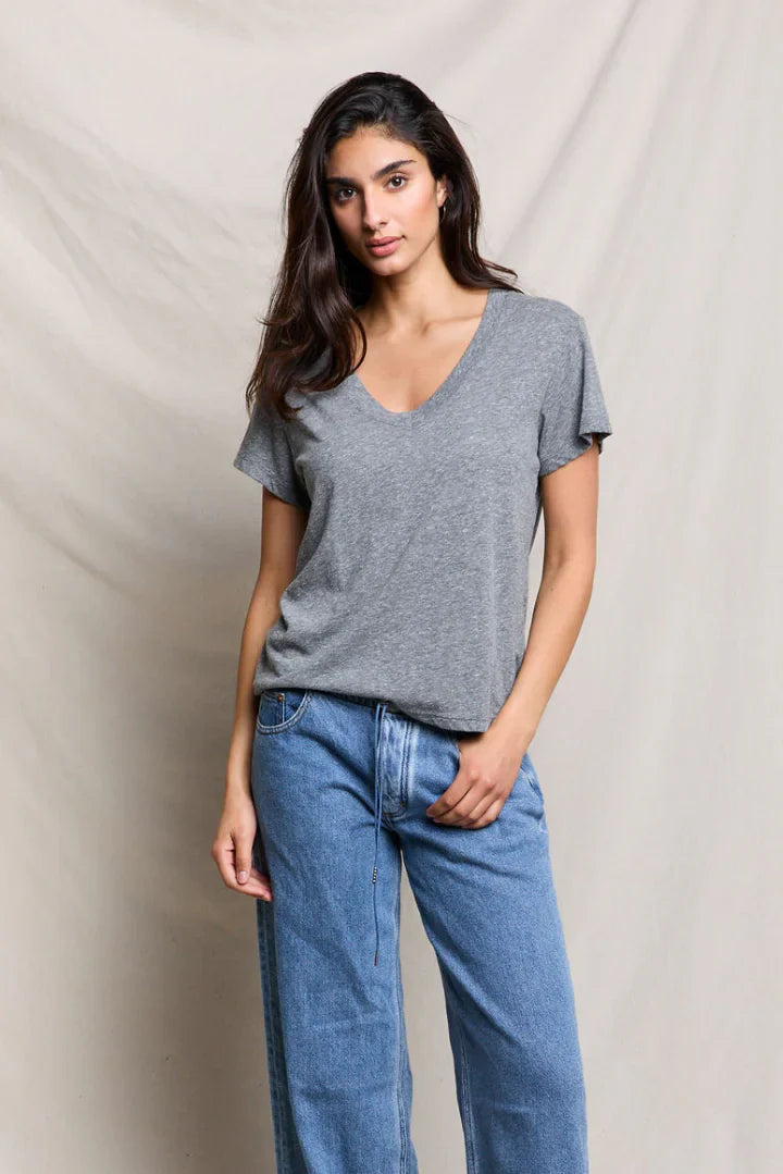 Hendrix Boxy V Neck Tee- Heather Grey