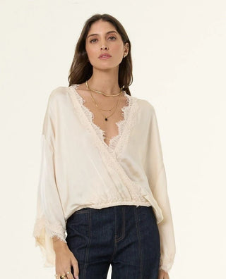 Tia Lace Top - Chalk